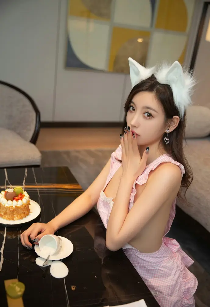 工资增长趋势图